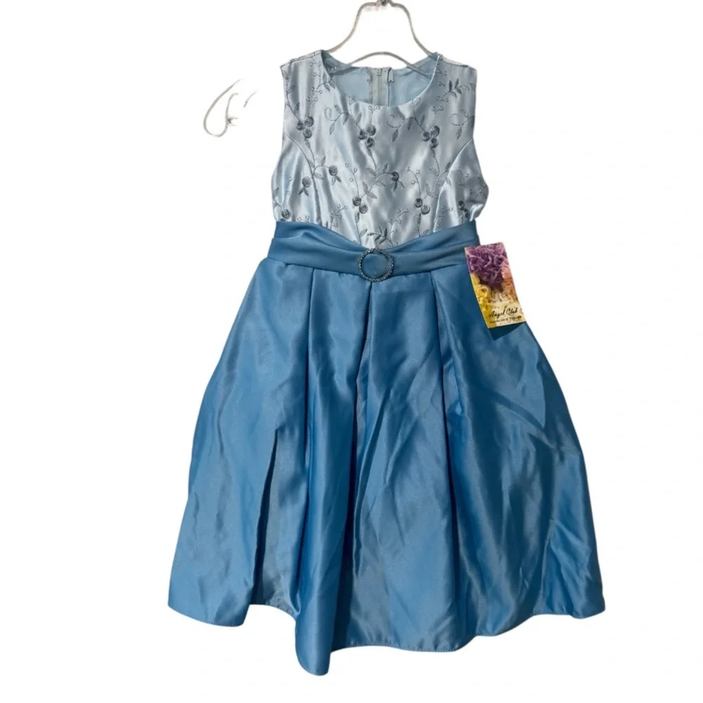 ANGEL CLUB Elegant light Blue formal Sleeveless embroidered Dress size 4